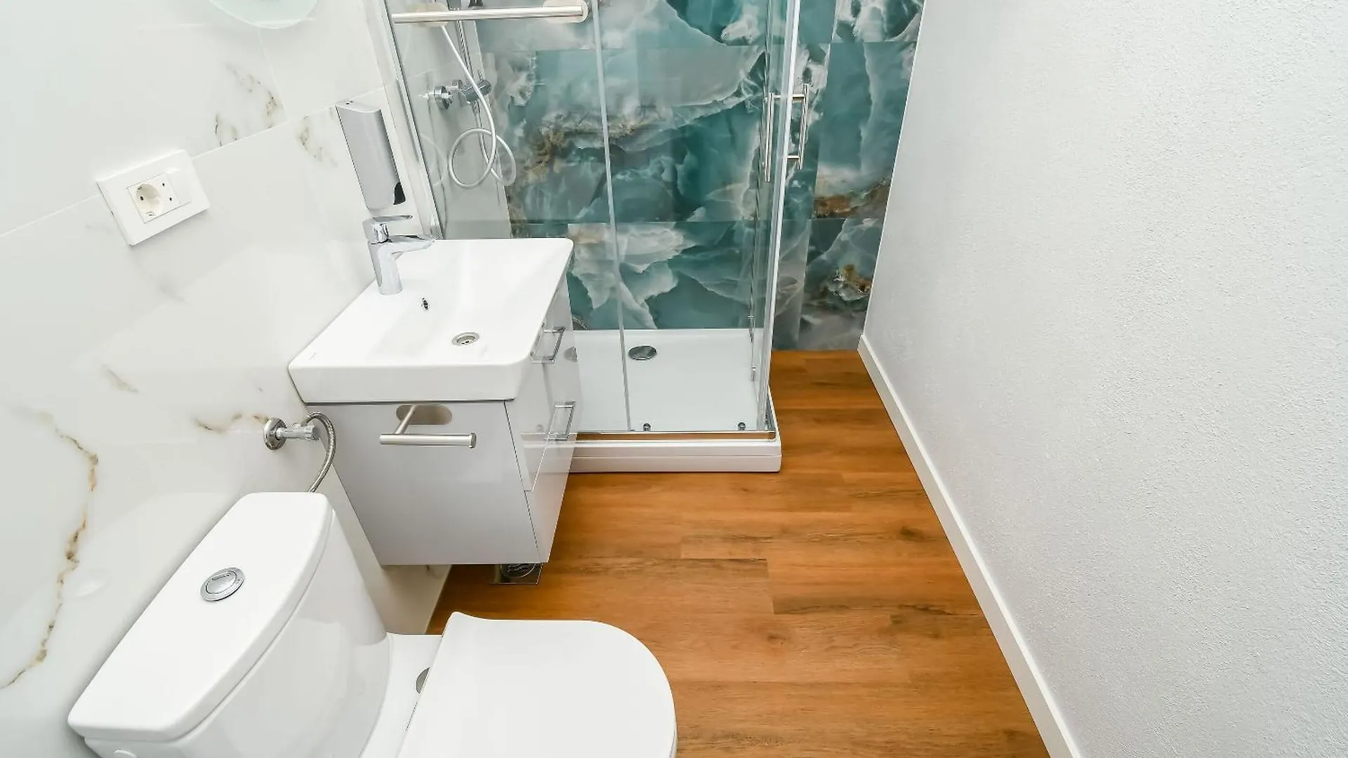 Apartments Neli Trogir